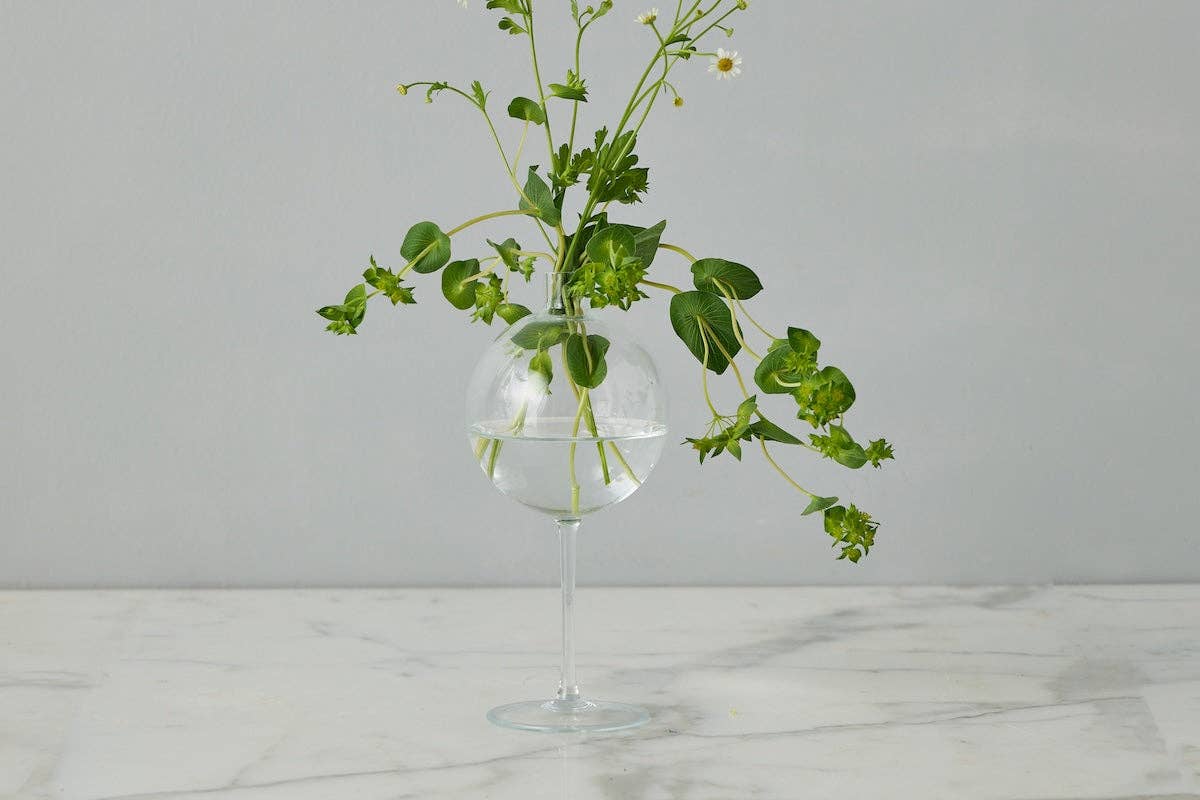 Clear Wine Glass Shaped Flower Vase, Medium